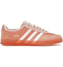 BAD BUNNY GAZELLE INDOOR CABO ROJO